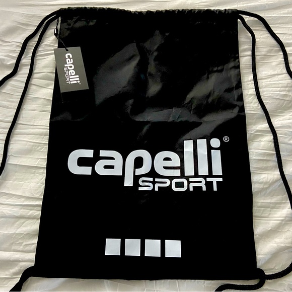 Capelli of New York Handbags - NWT!! Capelli Sport Sack Pack